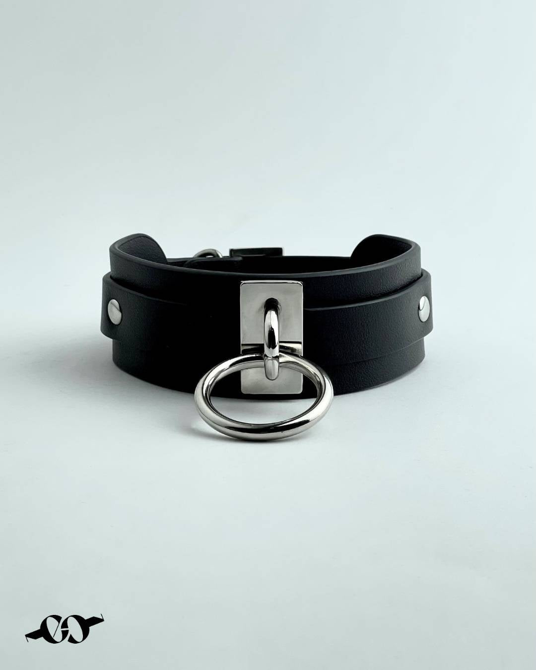 Leather_Choker_Black enchaine